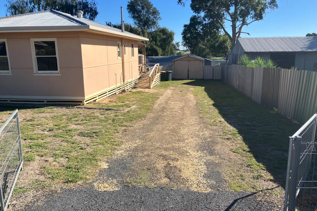 19 Pavy Drive, Naracoorte, SA, 5271 - Image 16