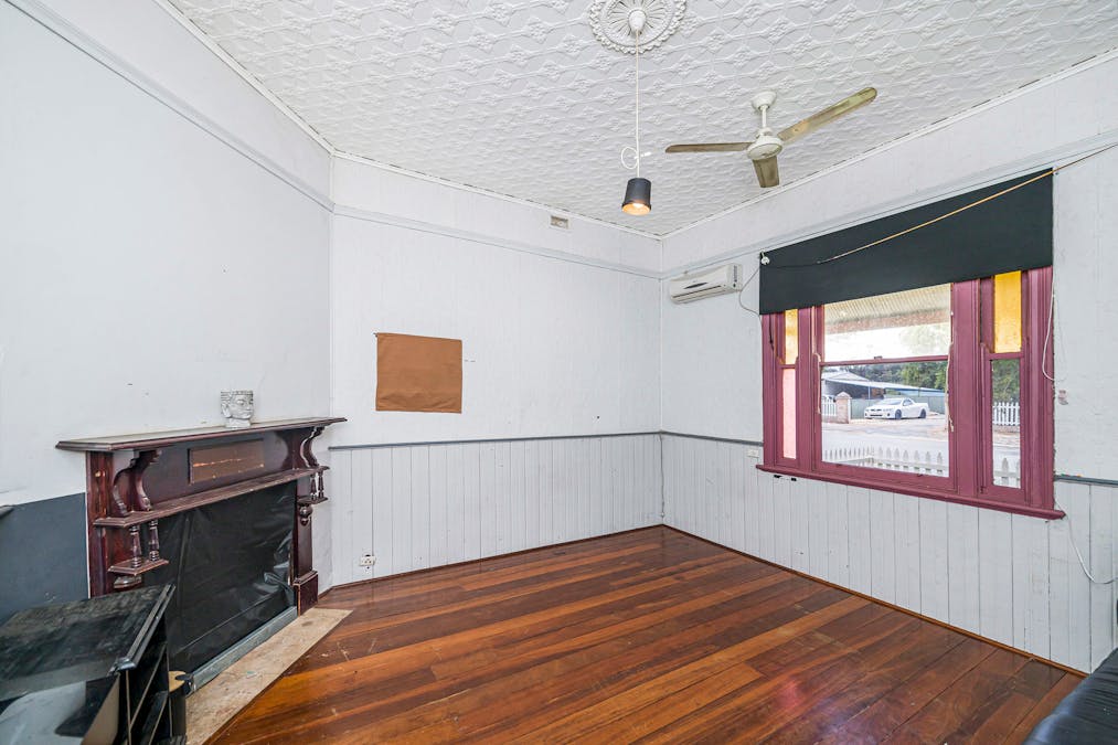 44 Lefroy Street, Moora, WA, 6510 - Image 5