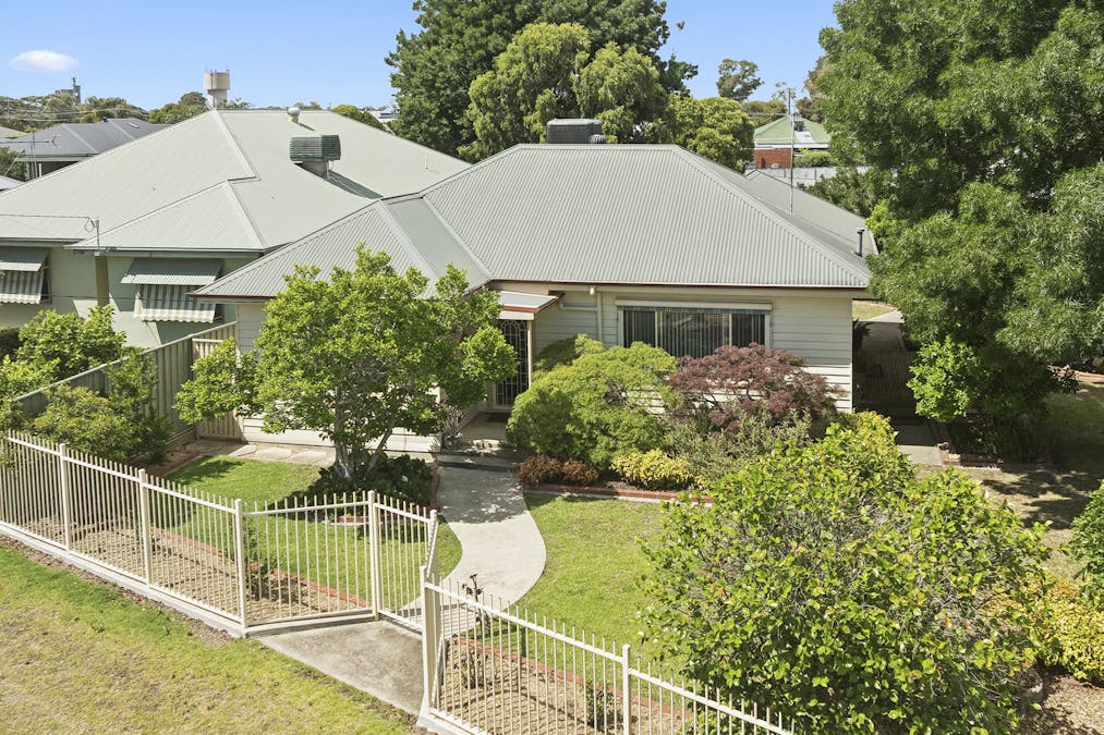 7 Kanana Crescent, Wangaratta, VIC, 3677 - Image 1