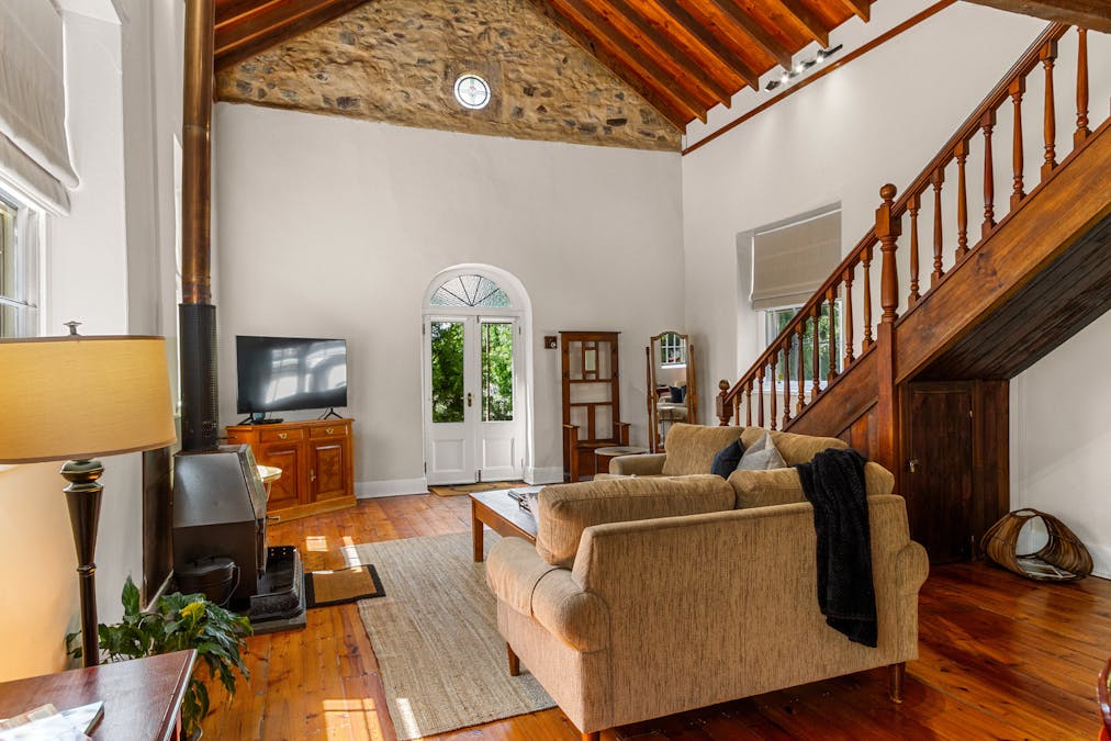 18 Victoria Road, Clare, SA, 5453 - Image 7