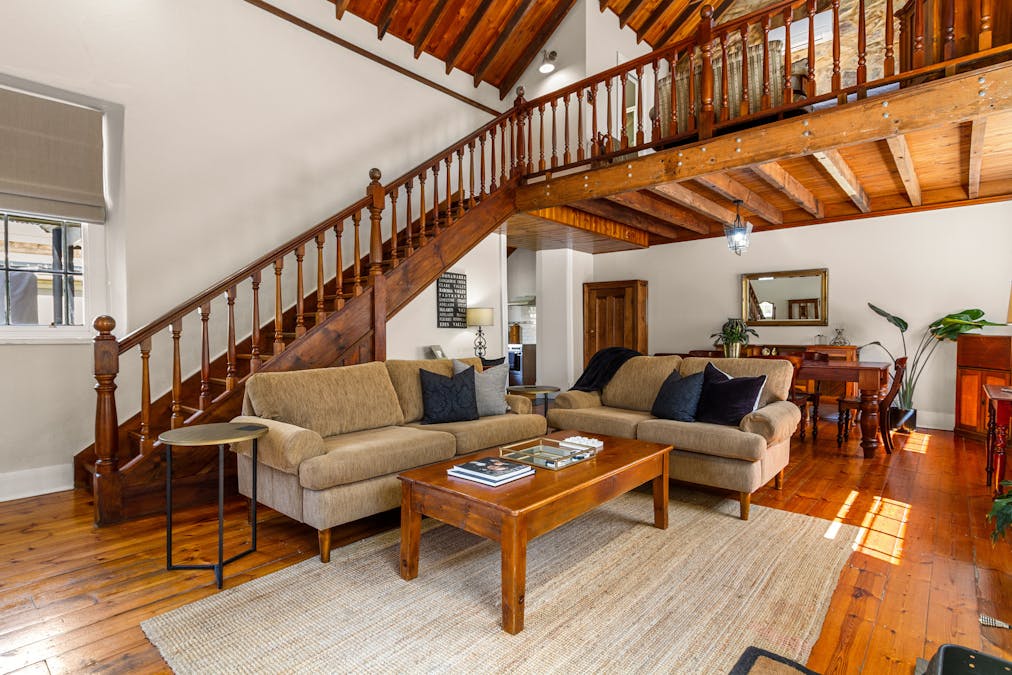 18 Victoria Road, Clare, SA, 5453 - Image 5