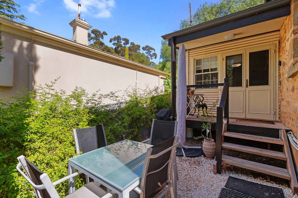 18 Victoria Road, Clare, SA, 5453 - Image 28