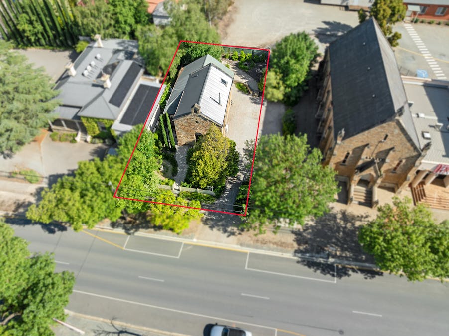 18 Victoria Road, Clare, SA, 5453 - Image 34