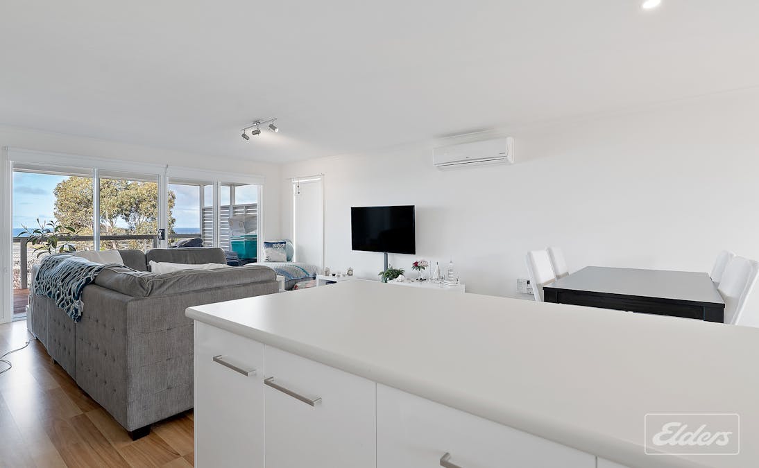 16 Stone Hut Circuit, Encounter Bay, SA, 5211 - Image 4