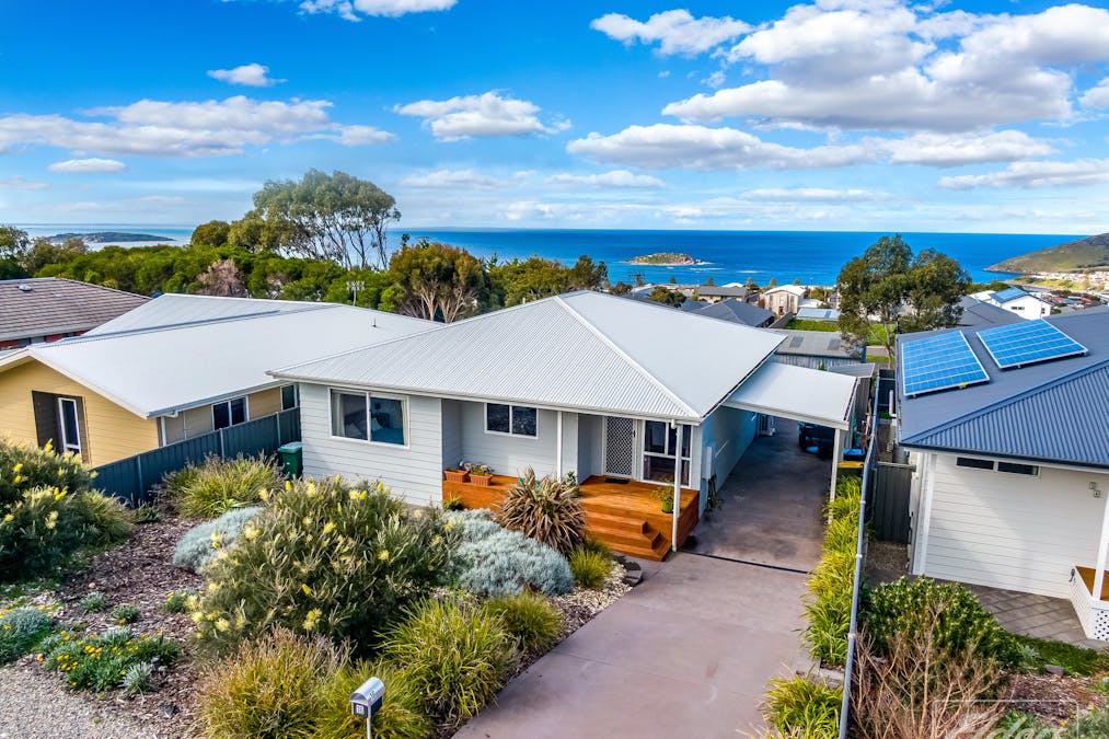 16 Stone Hut Circuit, Encounter Bay, SA, 5211 - Image 17