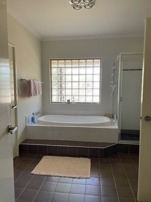 2A Osnaburg Road, York, WA, 6302 - Image 11