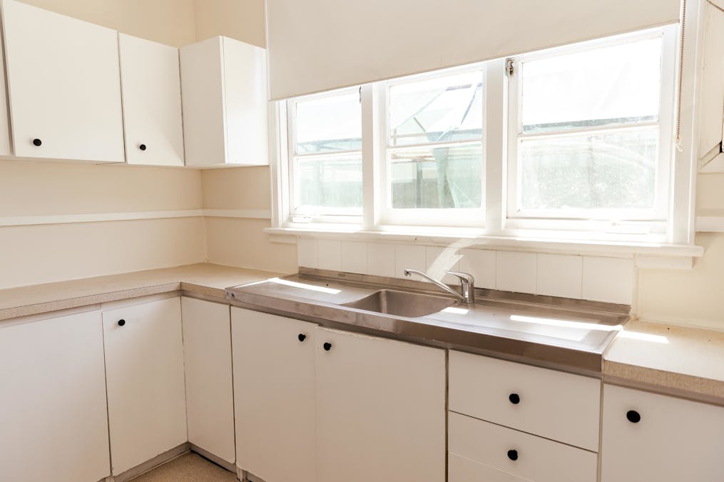 26 Longhurst Street, Narembeen, WA, 6369 - Image 6