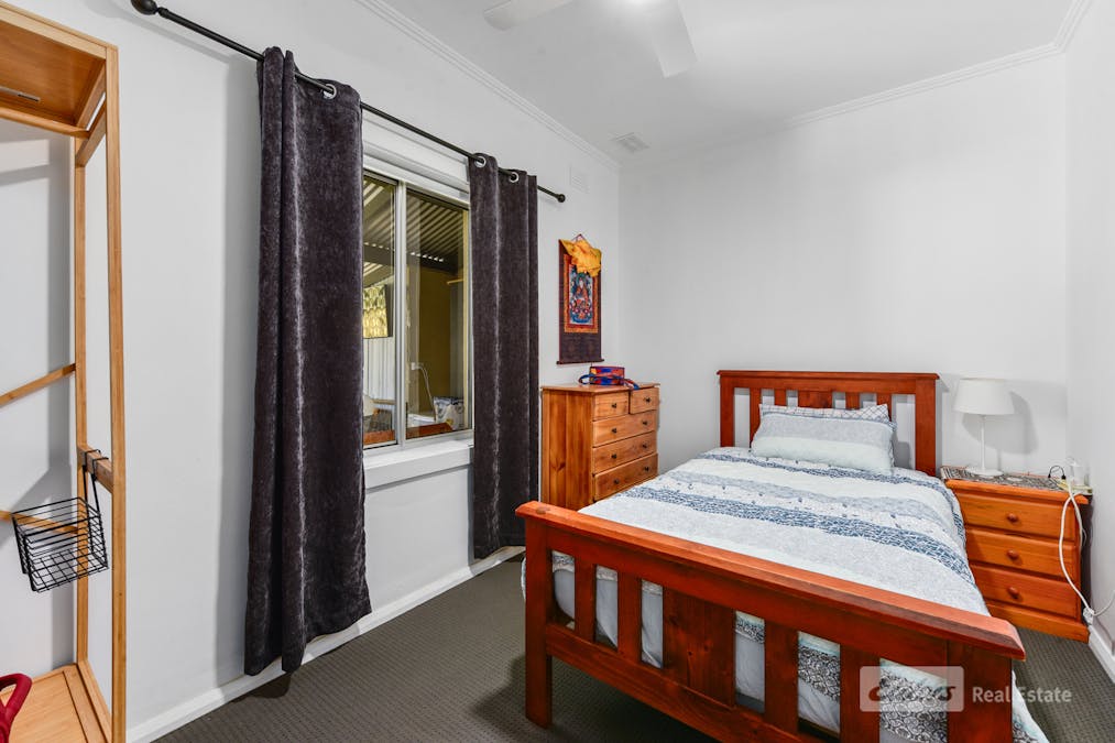 1 McMorron Street, Millicent, SA, 5280 - Image 12