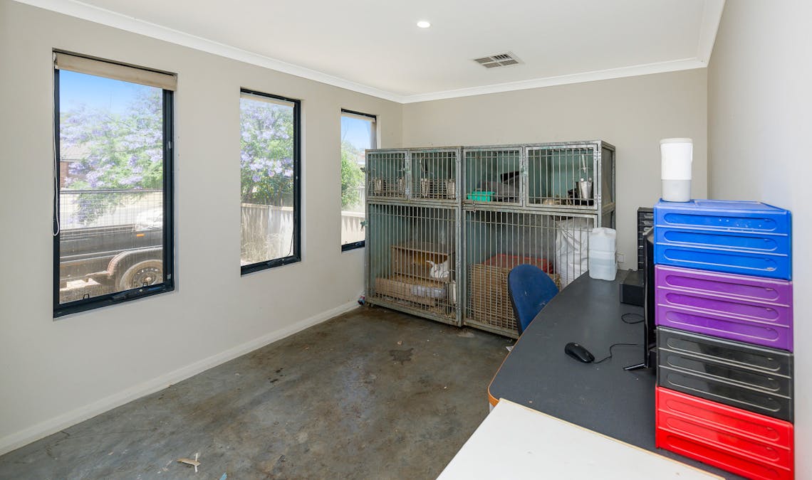 146 Chidlow Street East , Northam, WA, 6401 - Image 2