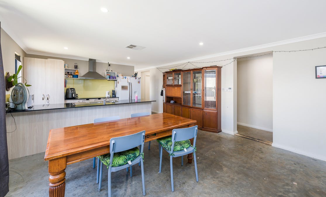 146 Chidlow Street East , Northam, WA, 6401 - Image 6