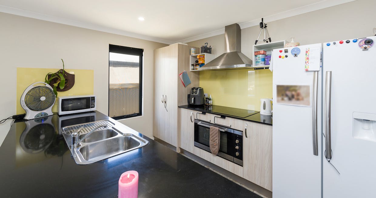 146 Chidlow Street East , Northam, WA, 6401 - Image 8