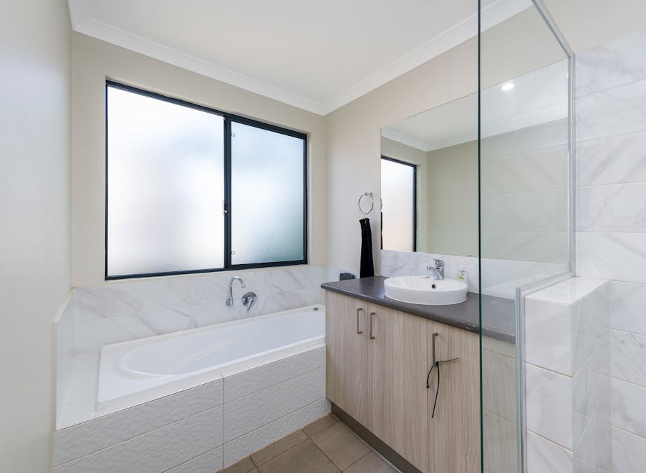 146 Chidlow Street East , Northam, WA, 6401 - Image 22