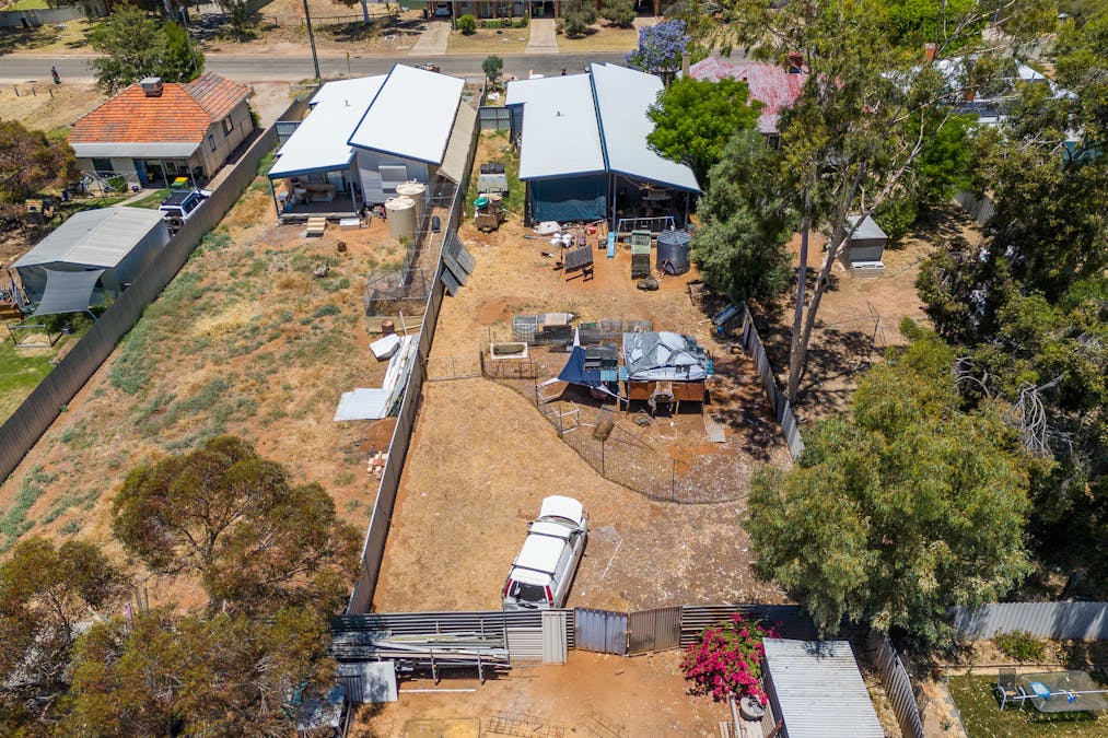 146 Chidlow Street East , Northam, WA, 6401 - Image 25