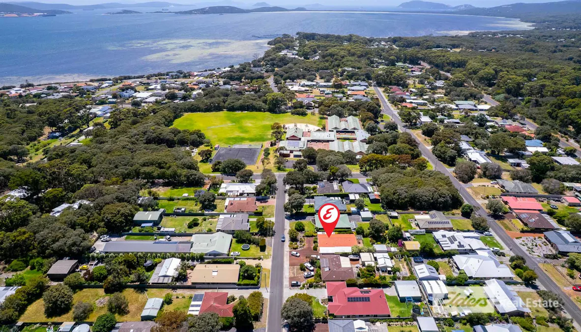 7 Grove Street West , Little Grove, WA, 6330 - Image 2