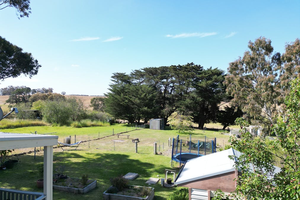 12 Gray Street, Lismore, VIC, 3324 - Image 23