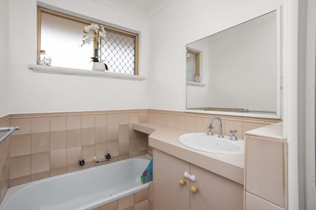 29 Julia Drive, South Bunbury, WA, 6230 - Image 7