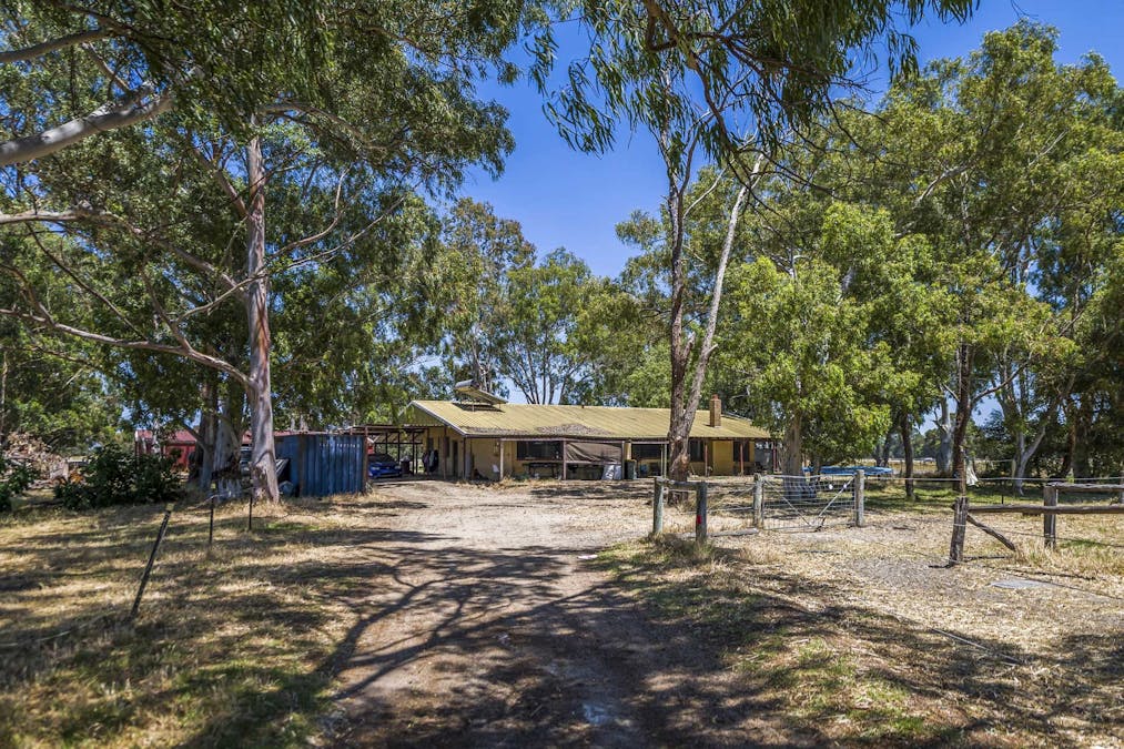 1201 Railway Parade, Bullsbrook, WA, 6084 - Image 1