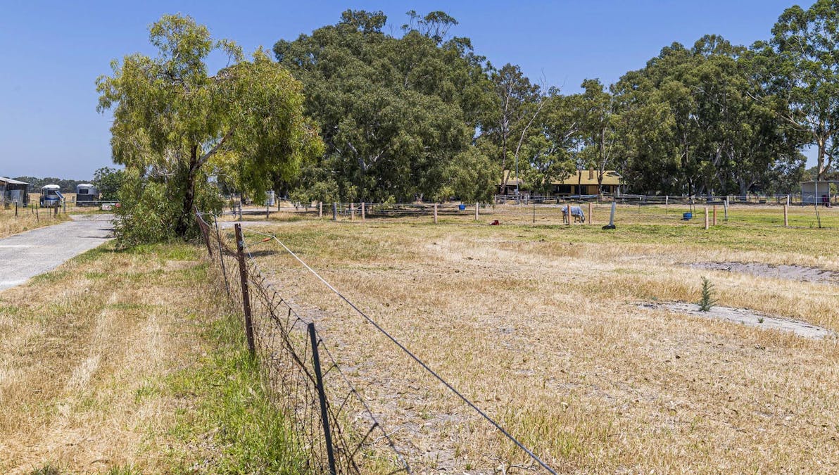 1201 Railway Parade, Bullsbrook, WA, 6084 - Image 16