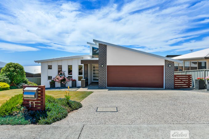 11 Lorrie Place, Park Grove, TAS, 7320 - Image 1