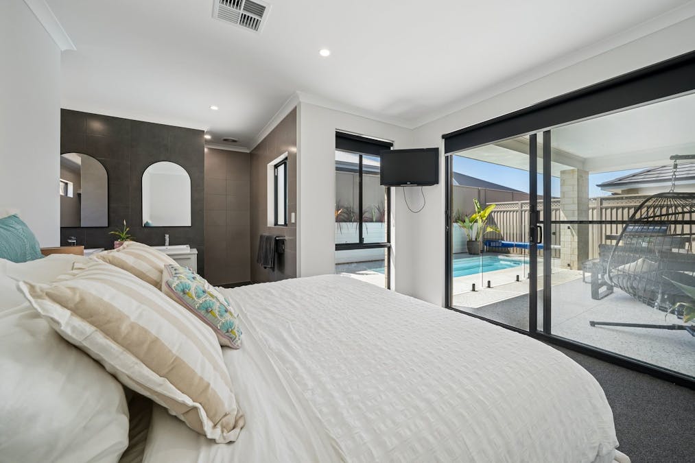 114 Quartermaine Boulevard, Mandogalup, WA, 6167 - Image 16