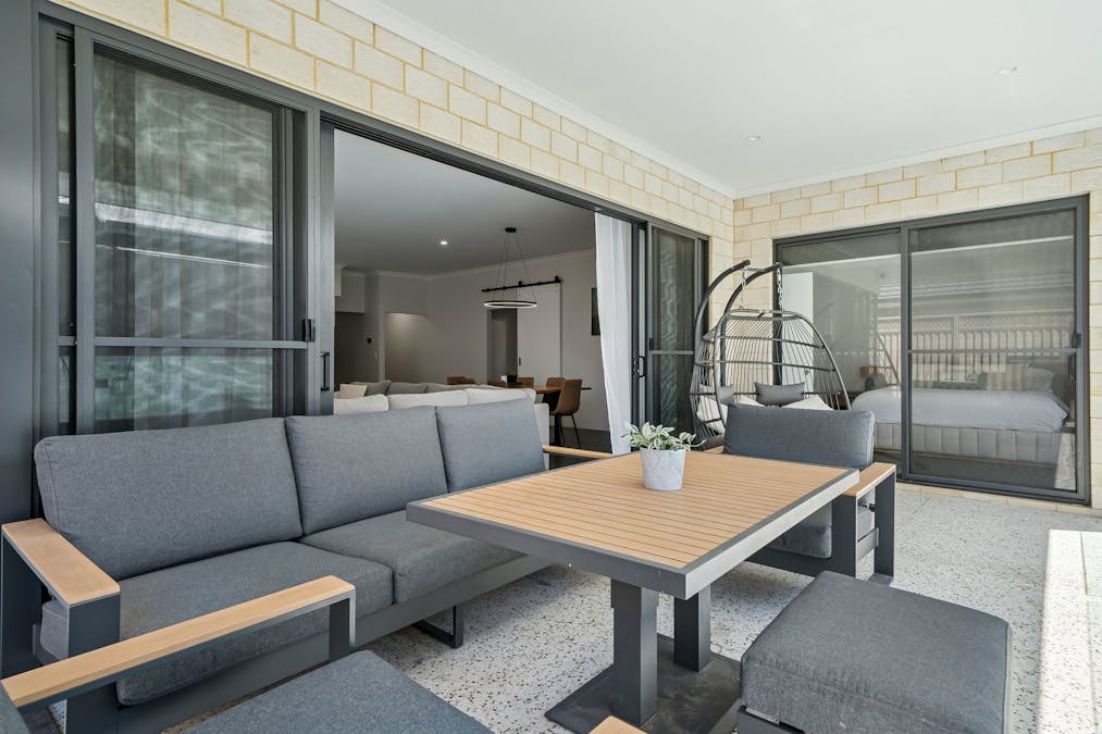 114 Quartermaine Boulevard, Mandogalup, WA, 6167 - Image 33