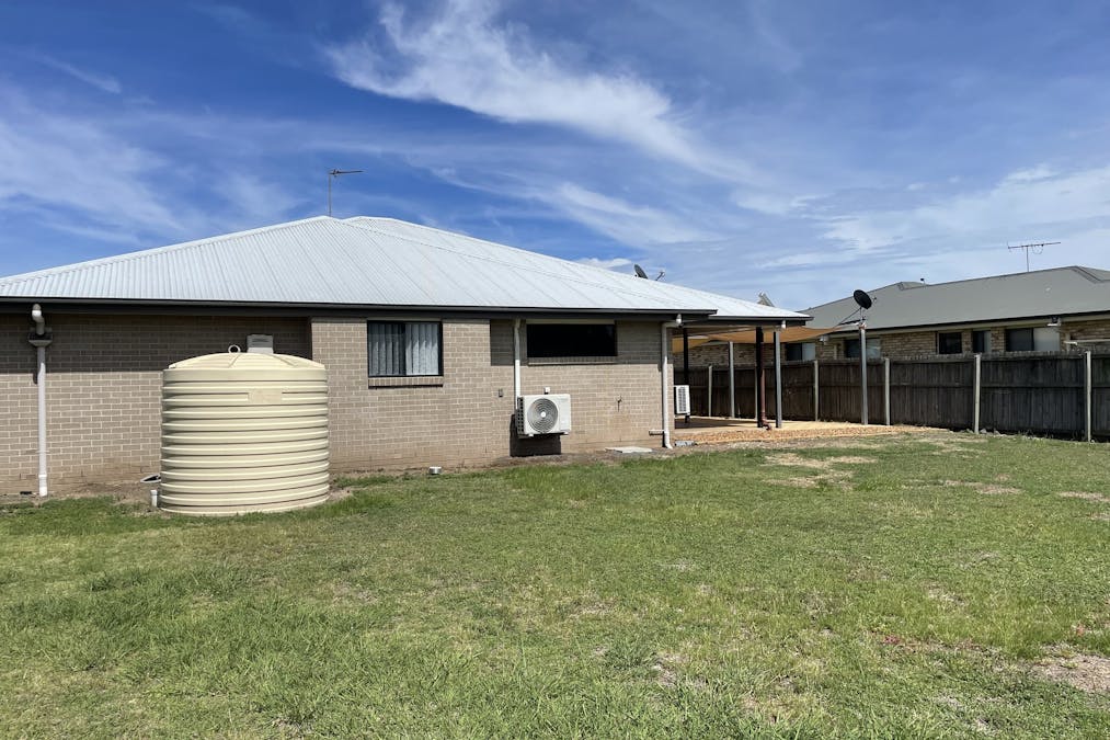 51 Gosden Drive, Dalby, QLD, 4405 - Image 18