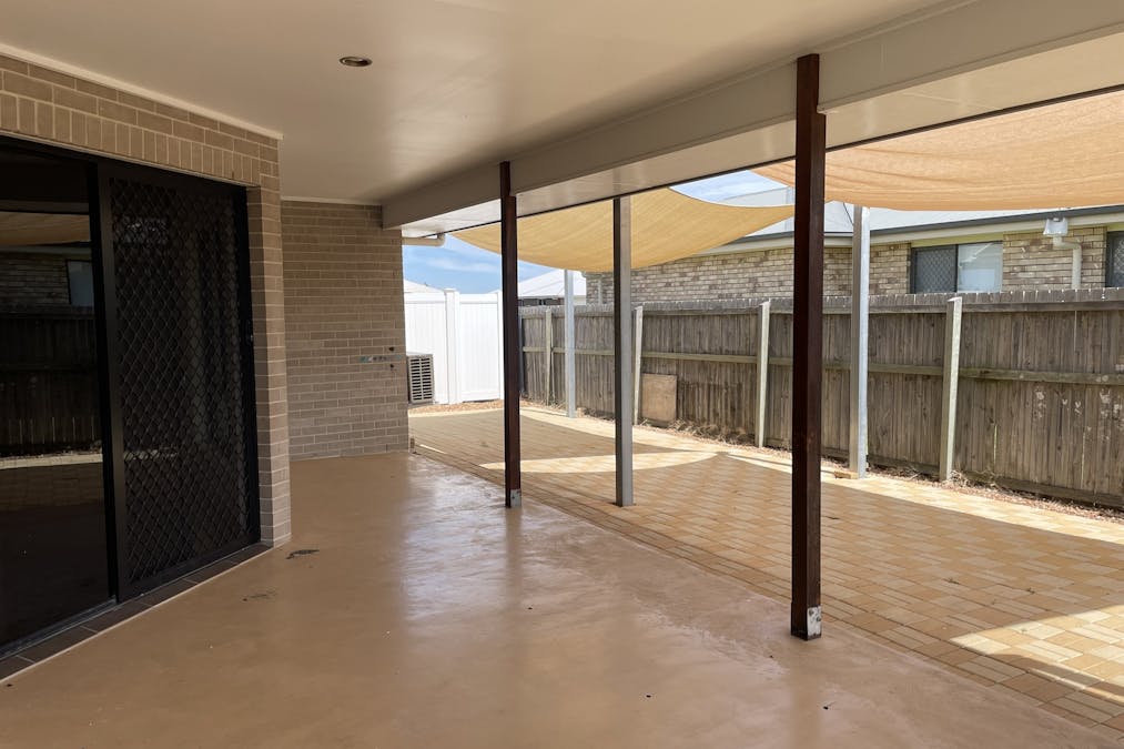 51 Gosden Drive, Dalby, QLD, 4405 - Image 17