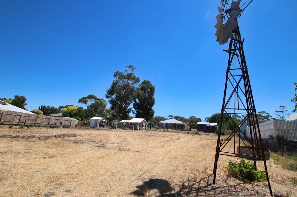 26 West Road, Watervale, SA, 5452 - Image 12