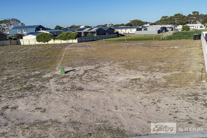 19  Cobb & Co Way, Robe, SA, 5276 - Image 1