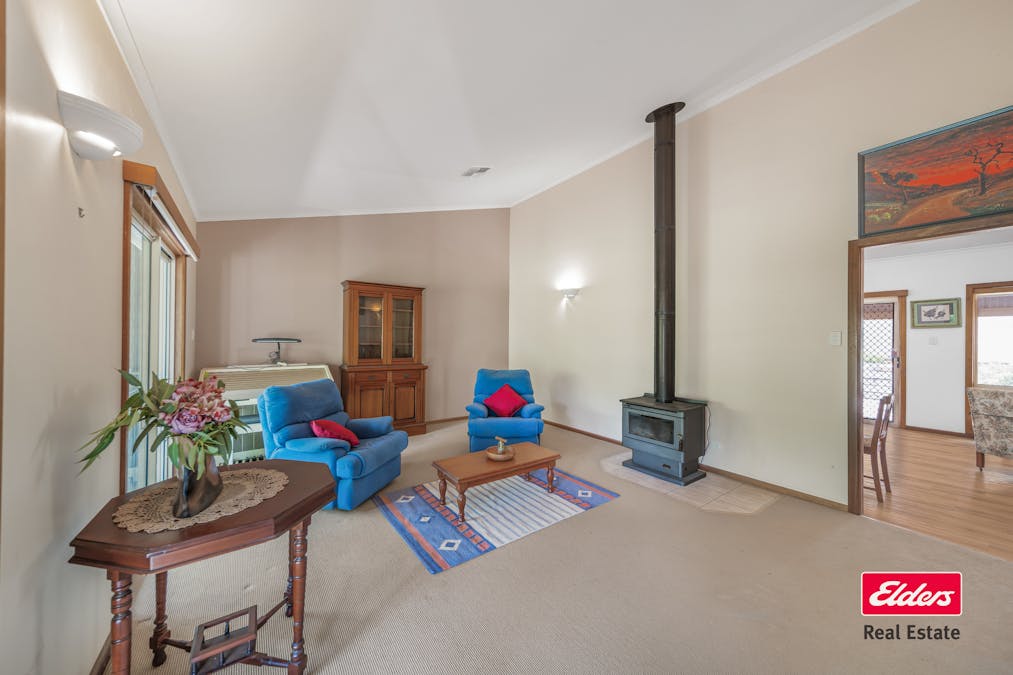 17L Debeaufort Drive, Dubbo, NSW, 2830 - Image 13