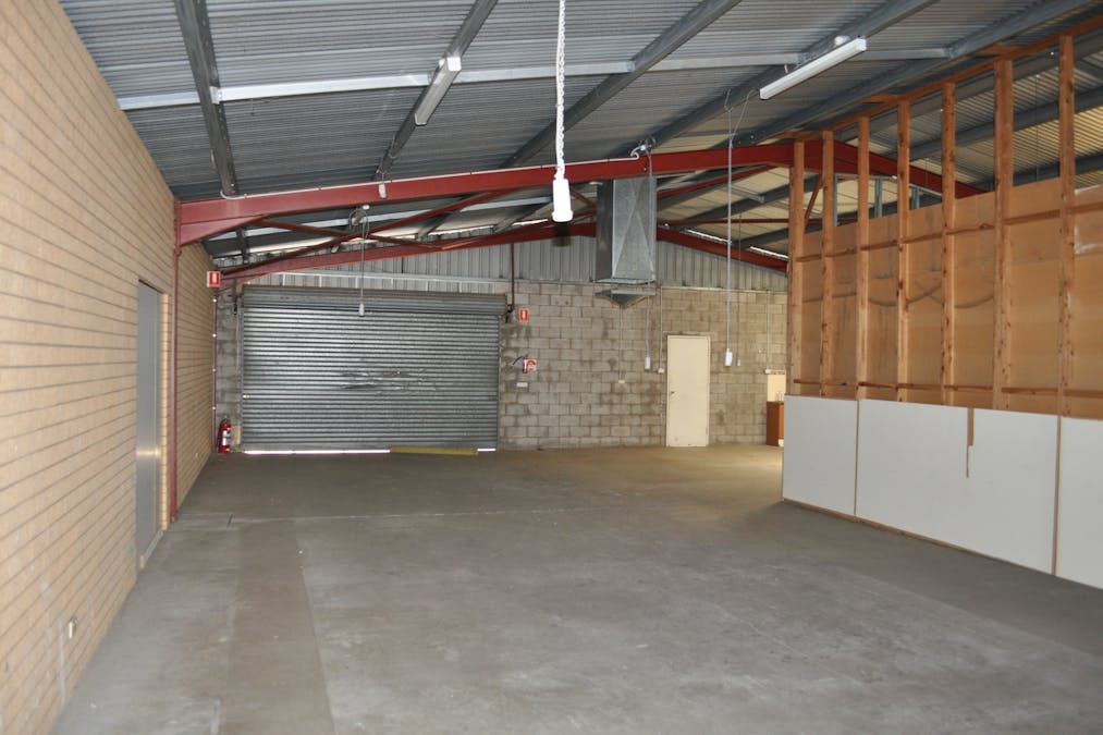 98 Erskine Street, Dubbo, NSW, 2830 - Image 8