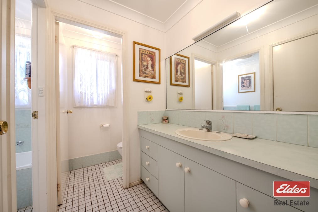 5 John Glenn Place, Dubbo, NSW, 2830 - Image 11