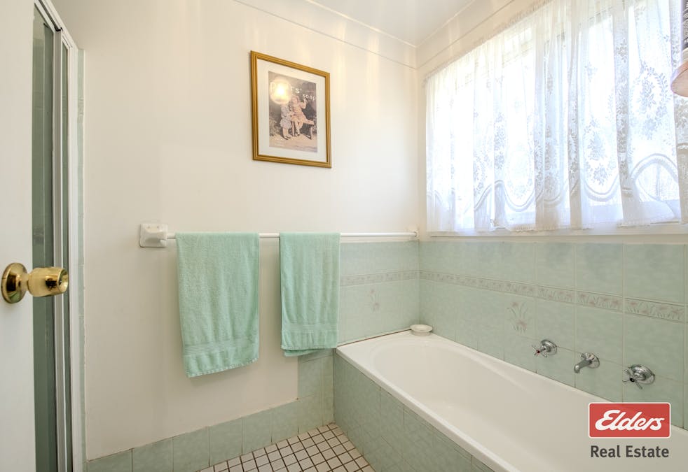 5 John Glenn Place, Dubbo, NSW, 2830 - Image 12