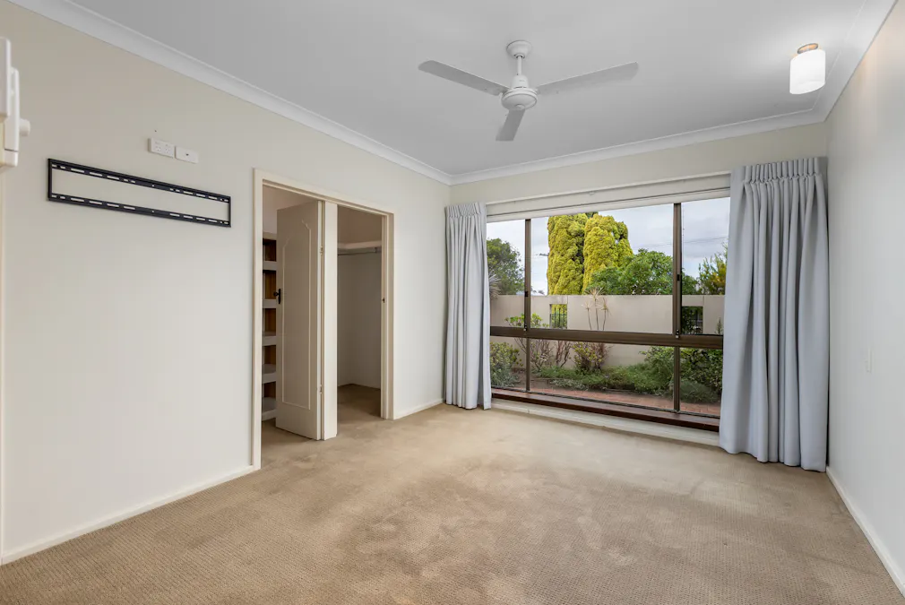 38 Parry Street, South Bunbury, WA, 6230 - Image 15