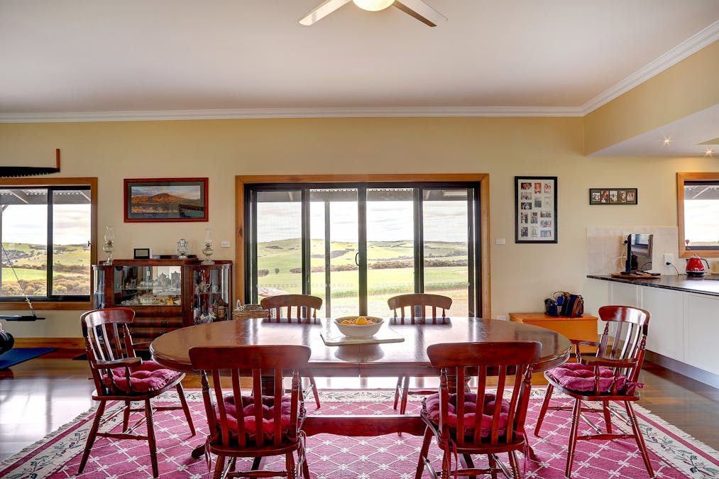 84 Lovegrove Lane, Whites Flat, SA, 5607 - Image 8
