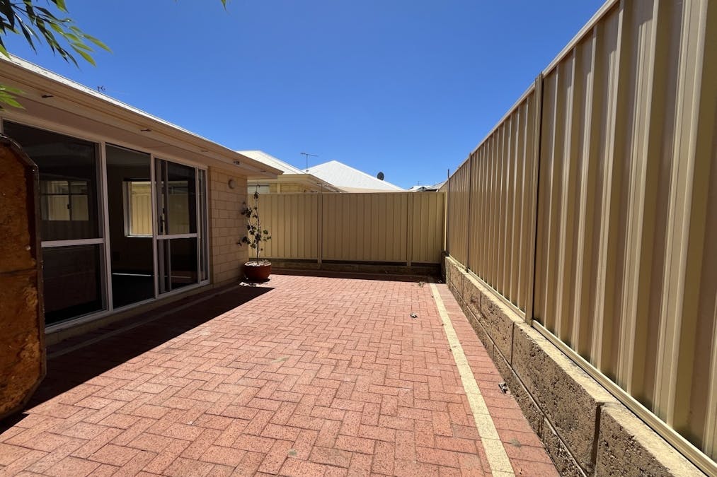 19B Cambrose Avenue, Australind, WA, 6233 - Image 8