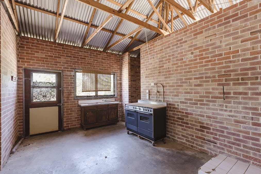 2 York Road, Popanyinning, WA, 6309 - Image 20