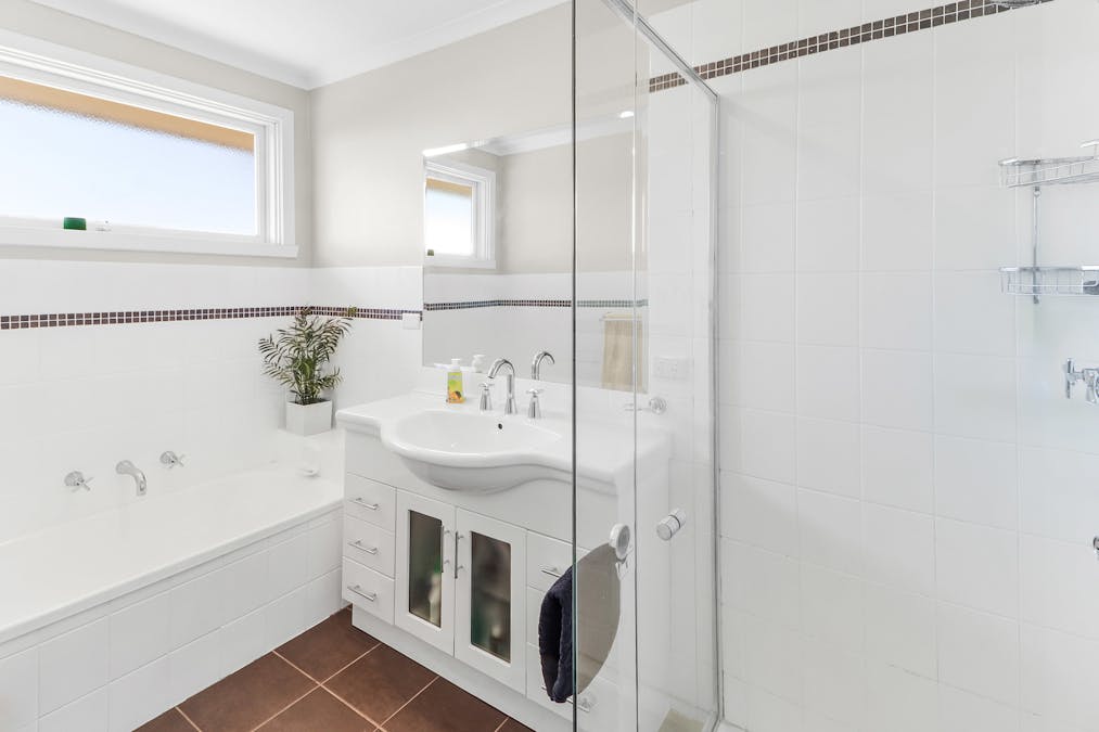 1037 Tabletop Road, Tolmie, VIC, 3723 - Image 8