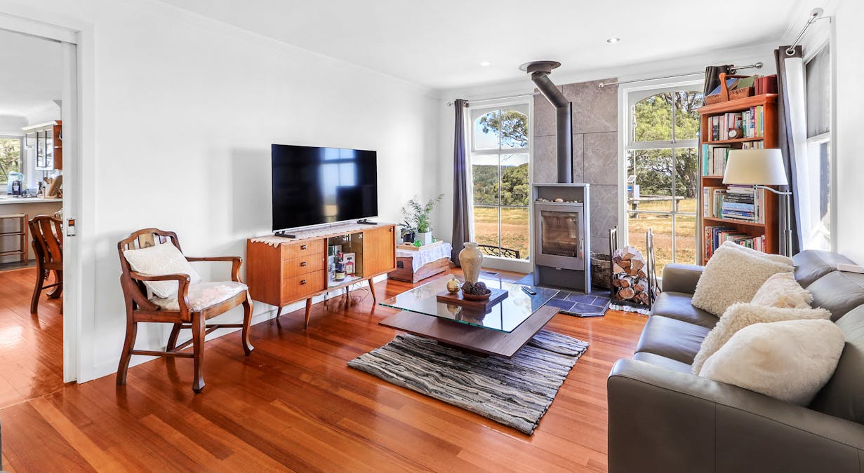 1037 Tabletop Road, Tolmie, VIC, 3723 - Image 5