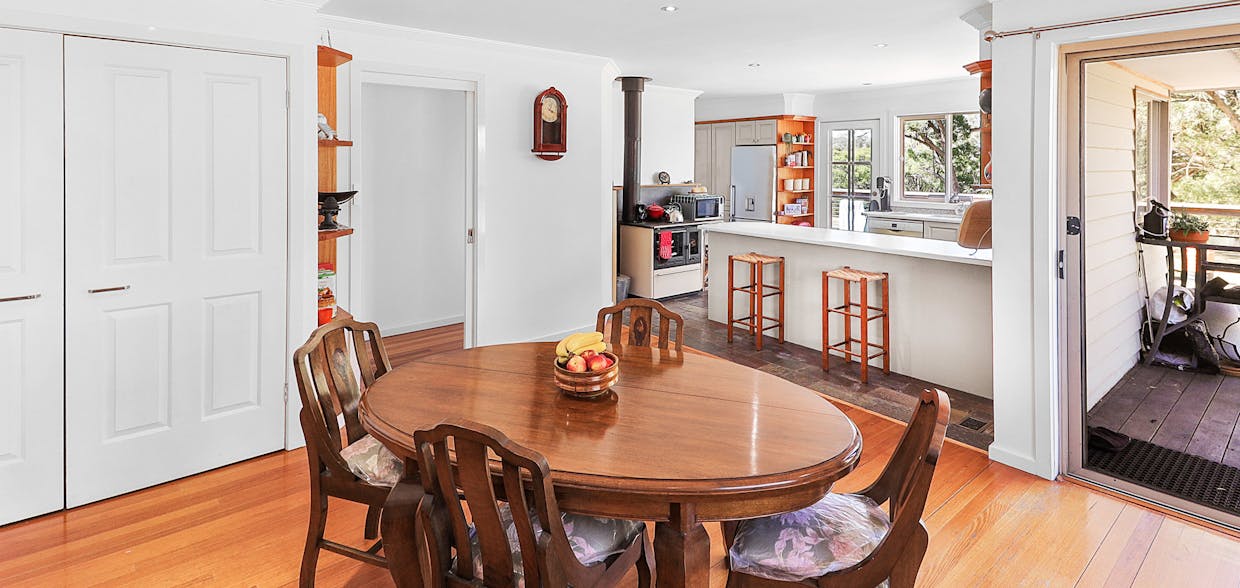 1037 Tabletop Road, Tolmie, VIC, 3723 - Image 11