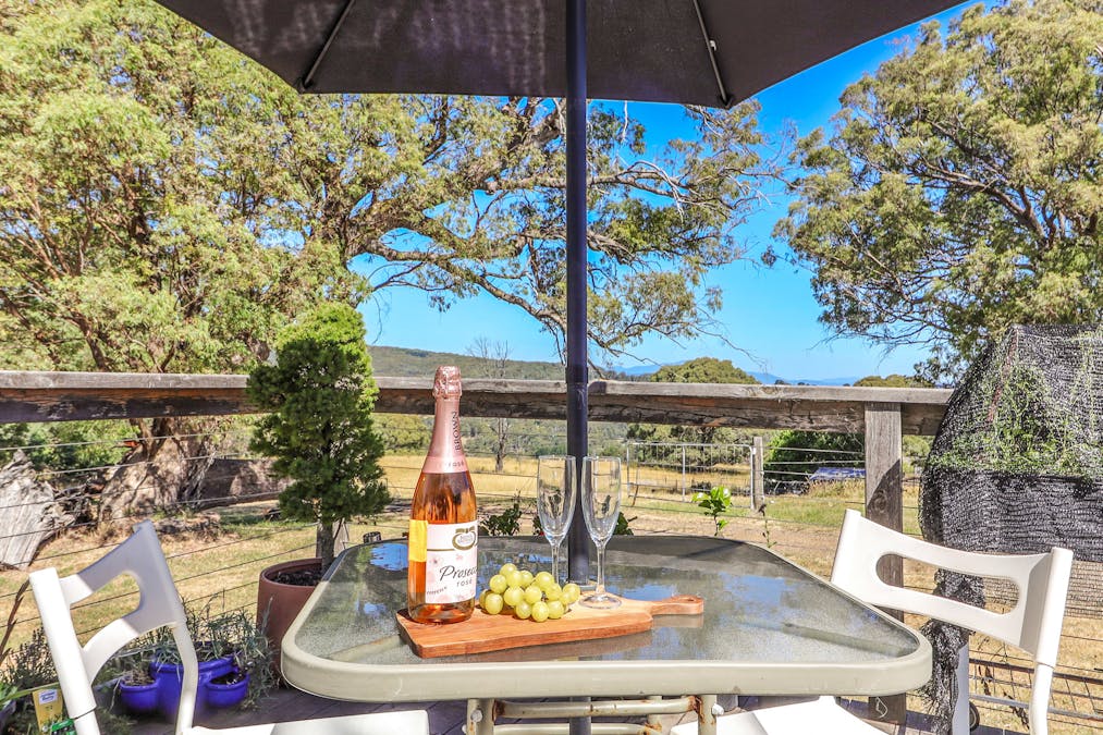 1037 Tabletop Road, Tolmie, VIC, 3723 - Image 12