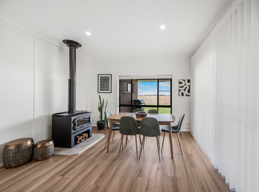 20 Kingsford Smith Place, Narromine, NSW, 2821 - Image 9