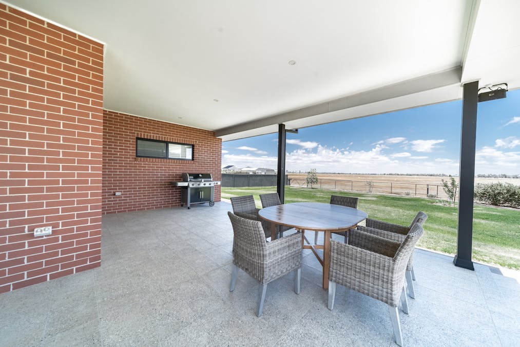 20 Kingsford Smith Place, Narromine, NSW, 2821 - Image 21