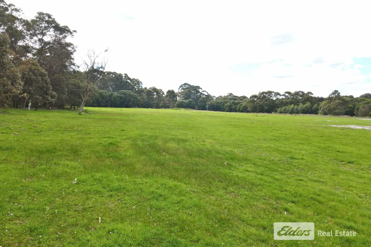 Ajana Drive — photo 2 of 9