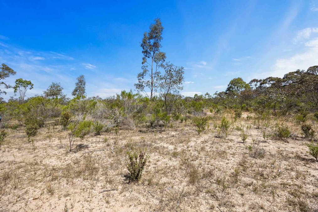 Level CA 26/Moyreisk Road, Redbank, VIC, 3477 - Image 21