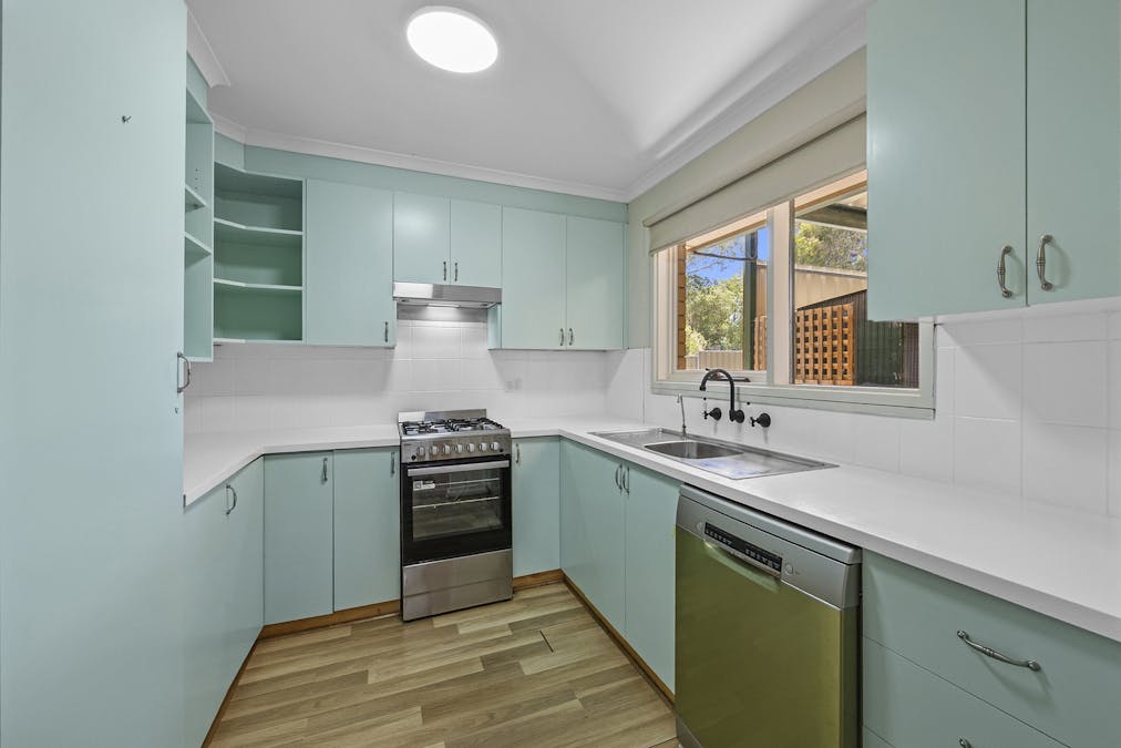 10 Hamar Court, Hackham West, SA, 5163 - Image 8