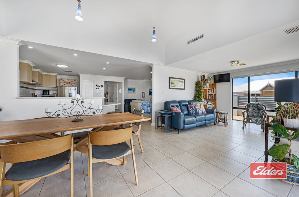 20 Coastside Crescent, Glenfield, WA, 6532 - Image 8