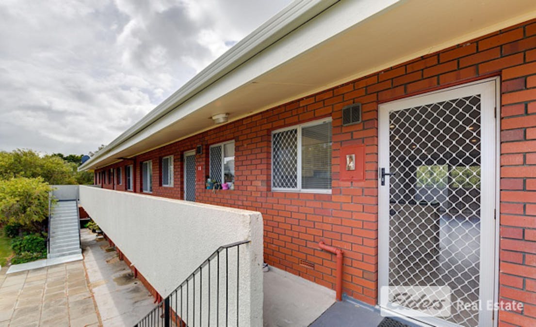 14/4 Minchinson Street, Shoalwater, WA, 6169 - Image 3