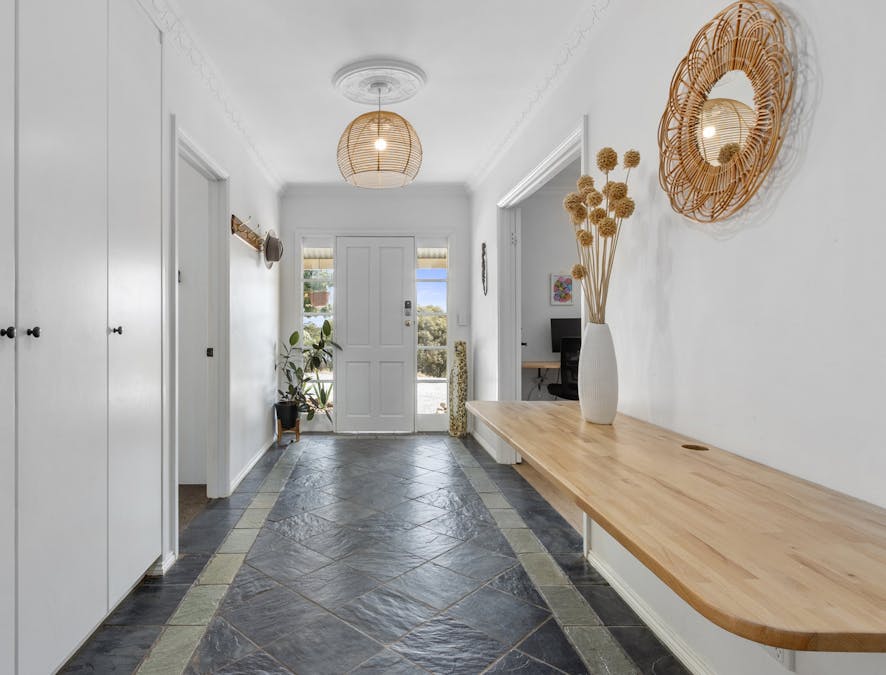 66 Neagles Rock Road, Clare, SA, 5453 - Image 4