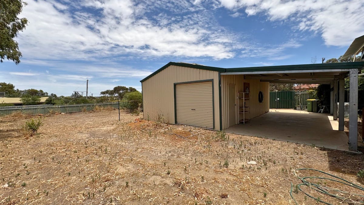 1 Mocardy Street, Wongan Hills, WA, 6603 - Image 11